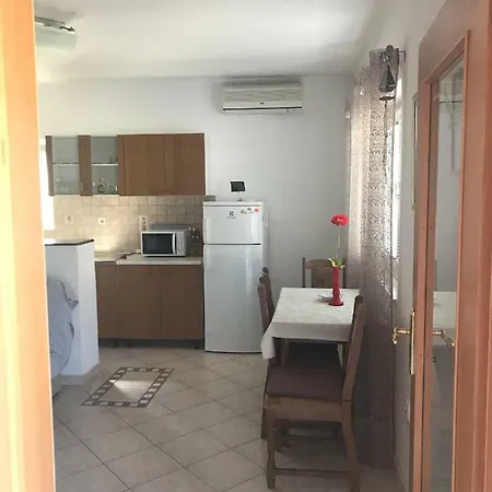 Ljilja Appartement Vinišće